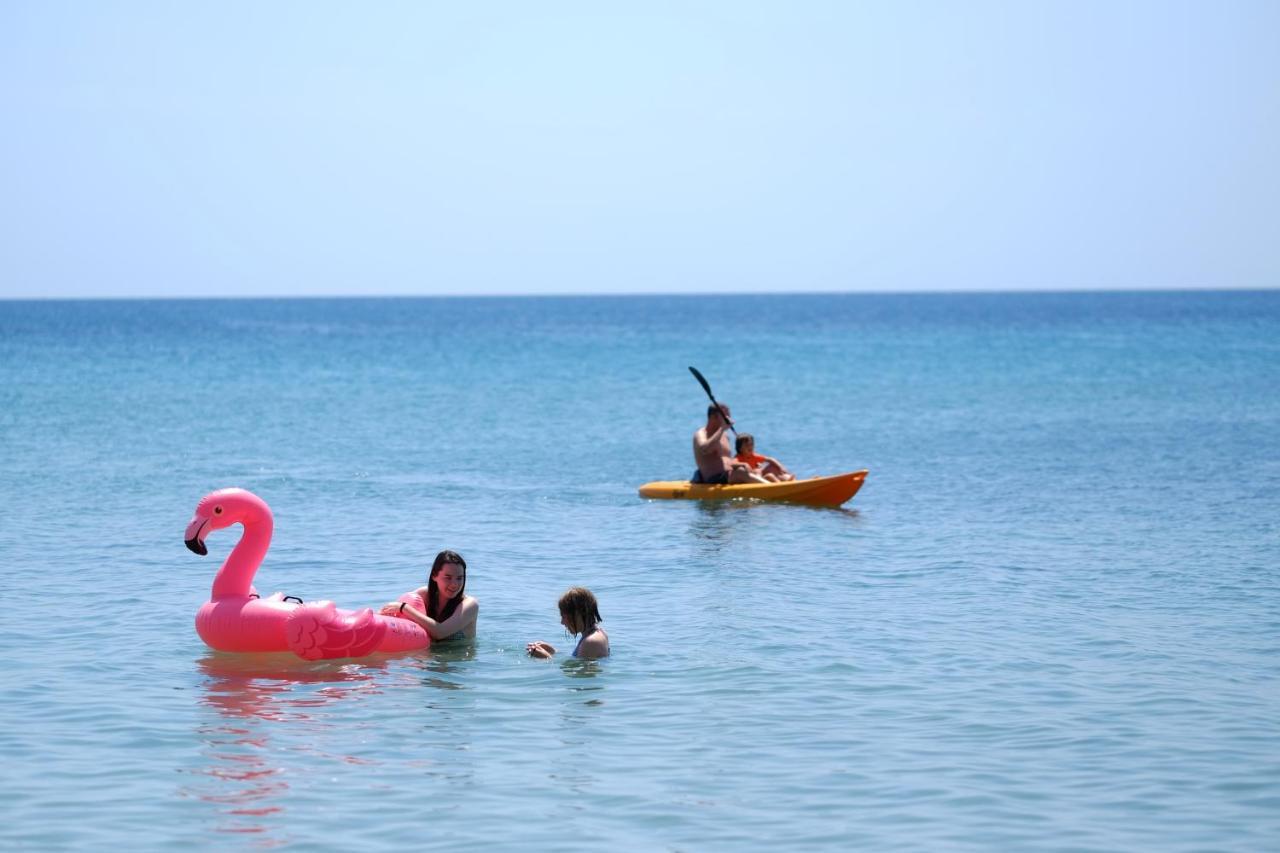 Playa Montroig Camping *